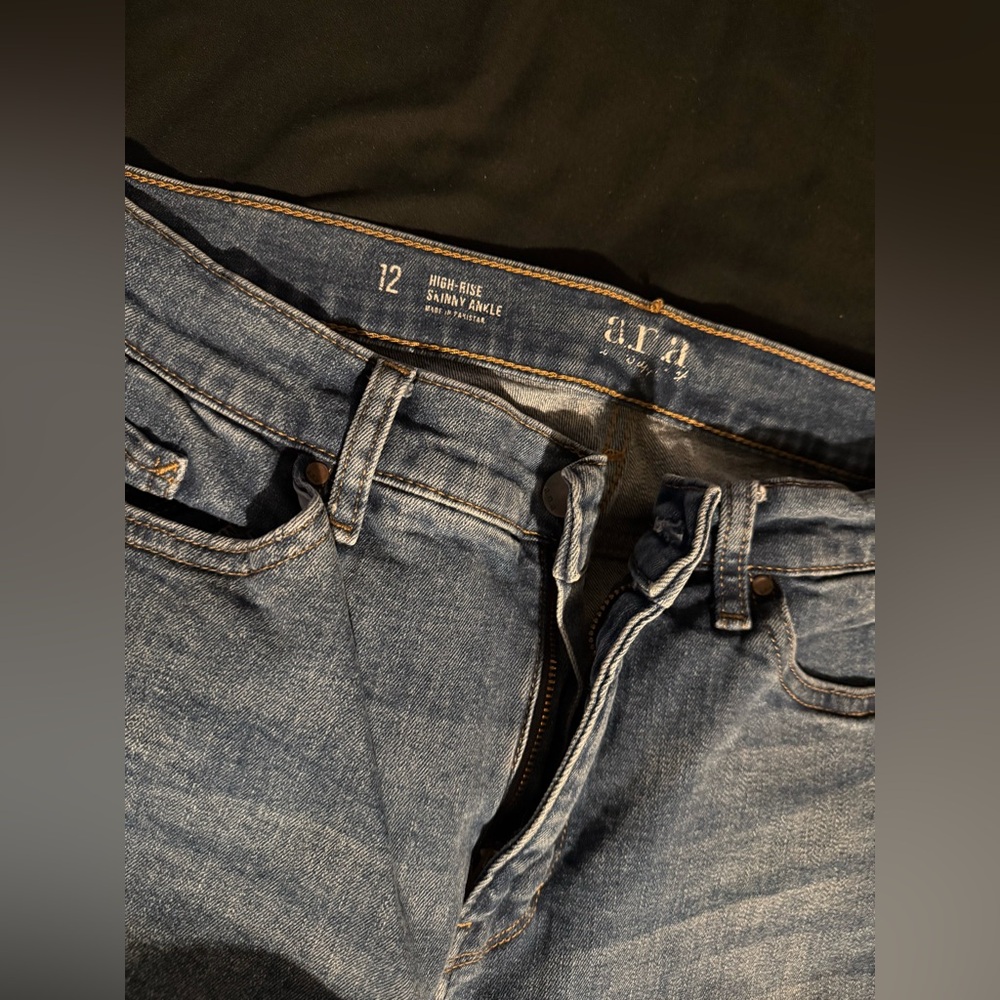 a.n.a High rise skinny ankle Blue Jeans